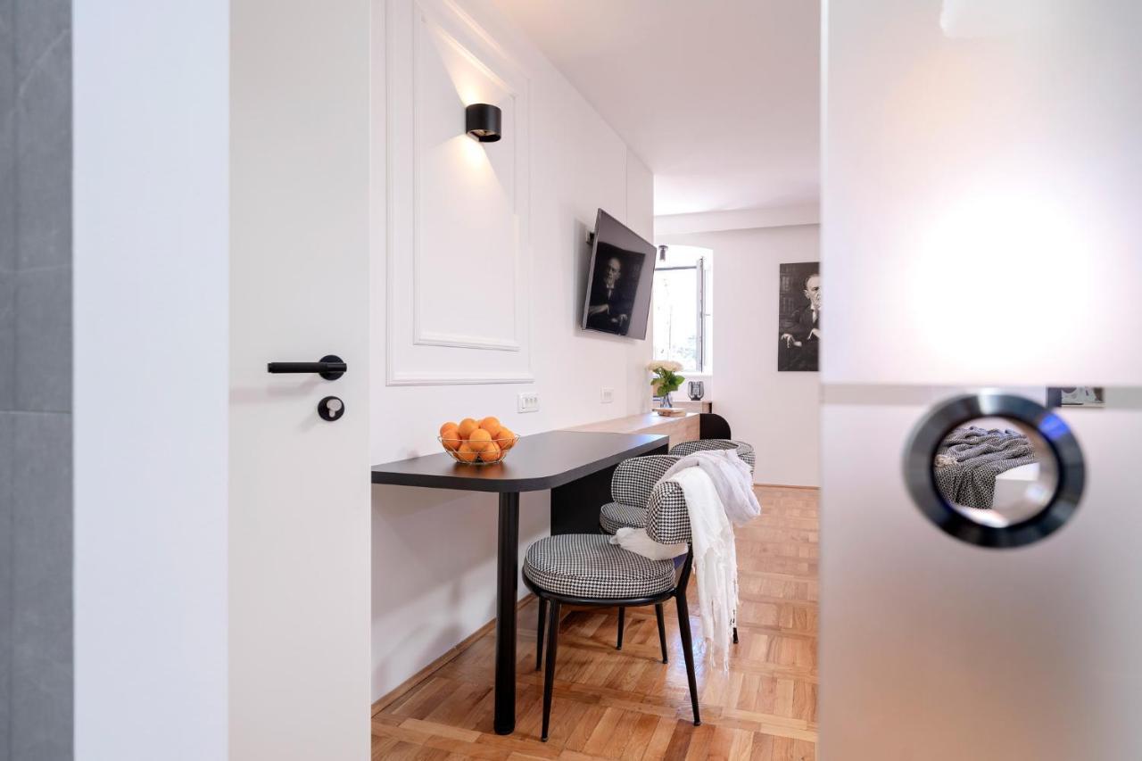 Fingerprint Central Apartment 5 Min From Center & Beach Hvar Town Zewnętrze zdjęcie